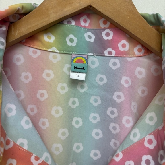 Novel Swim Rainbow Blossom Shirt - Picture 5 of 11